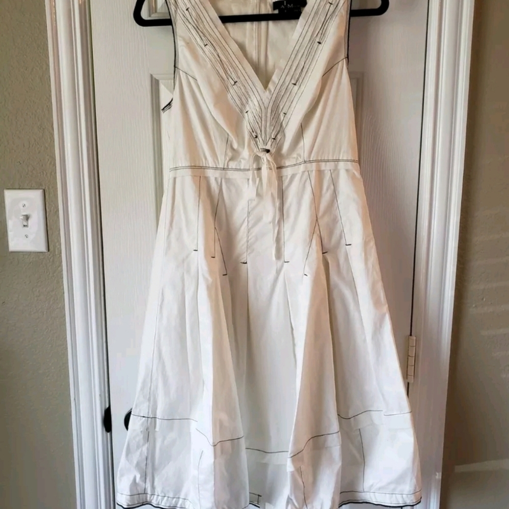 Women's Alberto Makali White NWOT Dress SZ 6